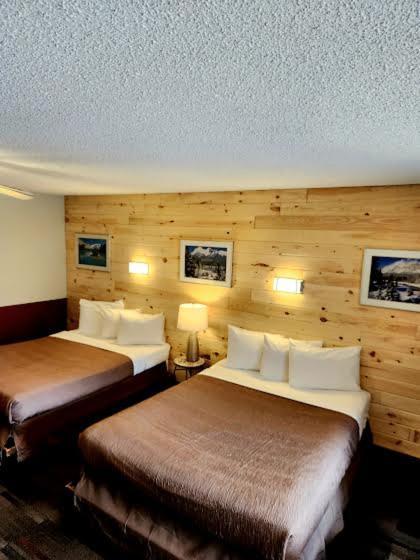Rundle Mountain Lodge Canmore Eksteriør billede