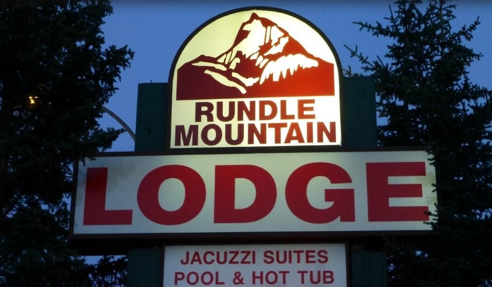 Rundle Mountain Lodge Canmore Eksteriør billede